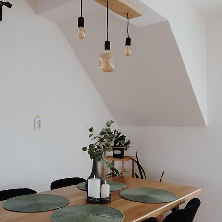 אודורהיו סקוייסק Doux Apartman מראה חיצוני תמונה
