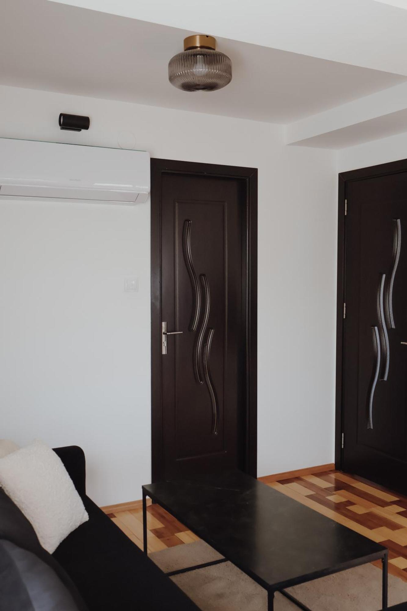 אודורהיו סקוייסק Doux Apartman מראה חיצוני תמונה